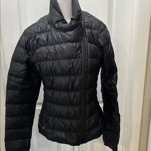 Athleta goose down Packable downalicious jacket S